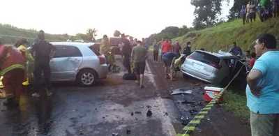 ACCIDENTE SOBRE RUTA 6 EN MA. AUXILIADORA DEJÓ UNA FALLECIDA