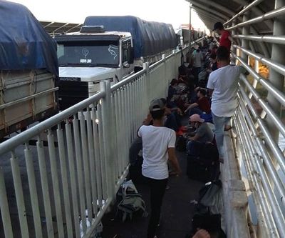 Por el Puente de la Amistad entraron 1.600 compatriotas
