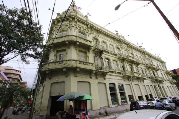 Aporte de binacionales cae 39,3% en primer trimestre según informe de Situfin