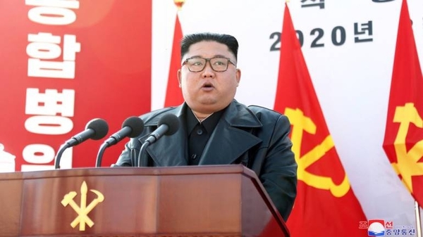 HOY / Kim Jong-un envía mensaje a trabajadores pero sigue sin aparecer en público
