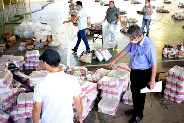 Municipalidad asiste a 100 comisiones vecinales