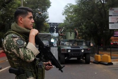 Fronteras seguirán cerradas durante 'cuarentena inteligente'