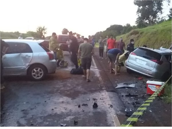 Violento choque frontal deja un fallecido y tres heridos en Itapúa