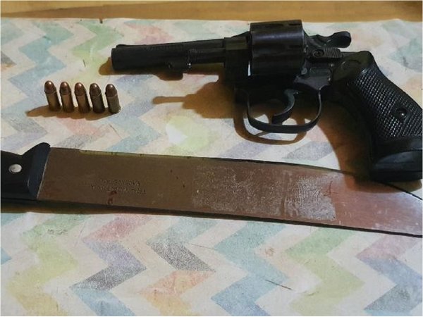 Detienen a hombre tras intento de feminicidio a su pareja en Capiatá