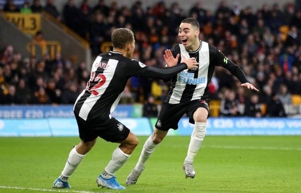 HOY / La Premier League comienza a avistar un retorno en junio