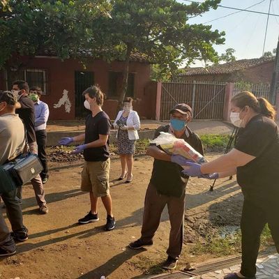 Movimiento lleva alimentos a familias de Cateura