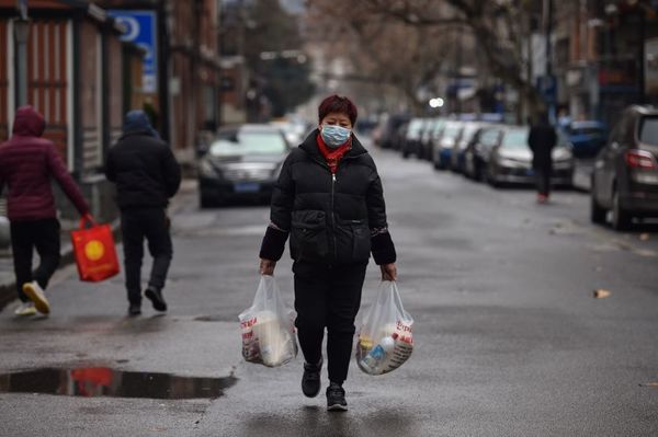 China reporta cero hospitalizados por coronavirus en Wuhan