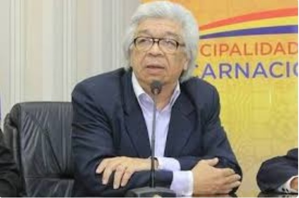 "Tenemos un ministro narcisista, no veo el horizonte a la educación", opina docente » Ñanduti