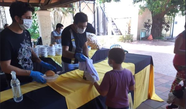 Guaraní alimentó a más de 300 personas en la primera edición de su “Tembi’u Legendario”
