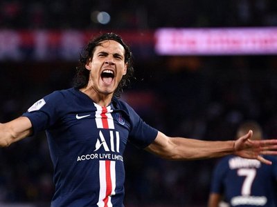 Cavani podría seguir su carrera en un grande de Europa