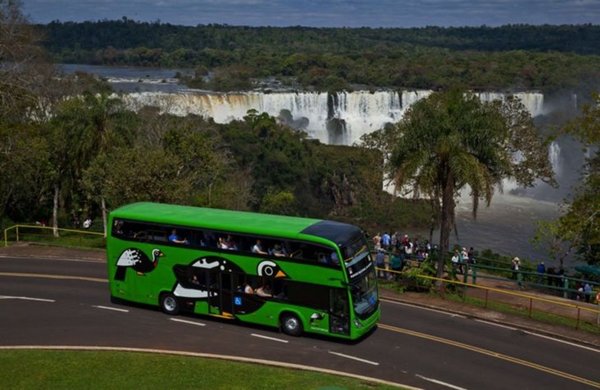 EN LA TRIPLE FRONTERA, FOZ DE YGUAZÚ PREVÉ REACTIVAR EL TURISMO