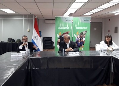 Instan a los padres a que acompañen a sus hijos en las clases virtuales