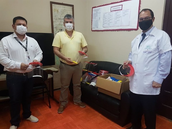 Región Sanitaria entrega equipos de protección para personal médico y de enfermería - .::RADIO NACIONAL::.