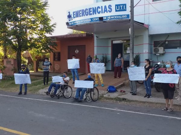 250 dializados están temerosos ante suspensión de servicio