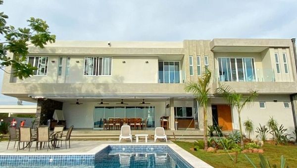 Fabricación e instalación de puertas y ventanas de aluminio en Ciudad del Este