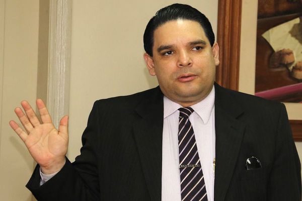 Instan a contestar llamadas para no perder oportunidad