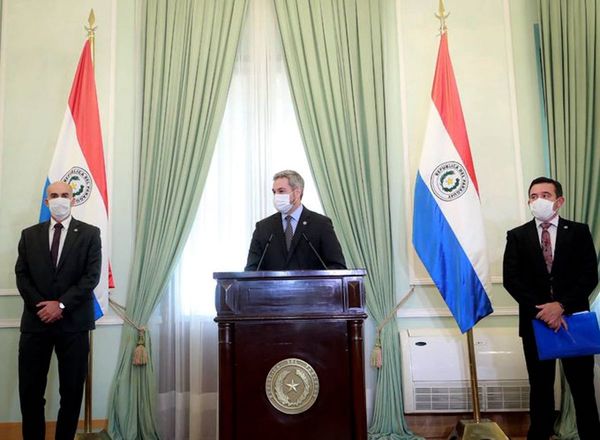 El Gobierno suspende las clases presenciales hasta diciembre