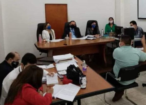 Condenan a policía a 12 años de cárcel - Judiciales y Policiales - ABC Color