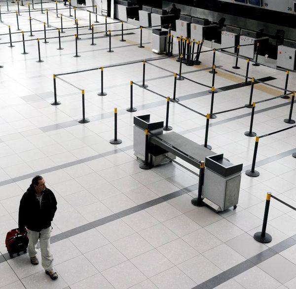 Argentina suspende hasta setiembre actividades aéreas - Internacionales - ABC Color