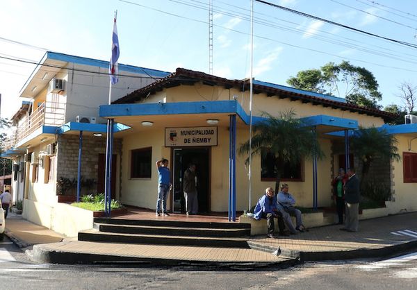 Denuncian al intendente de Ñemby por supuestas irregularidades » Ñanduti