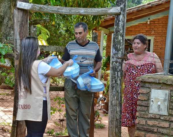 Más de sesenta y ocho mil personas fueron asistidas por la Oficina de la Primera Dama - .::RADIO NACIONAL::.