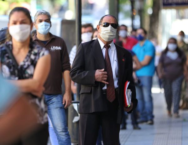 COVID-19 dejó 8.000 desempleados entre marzo y abril