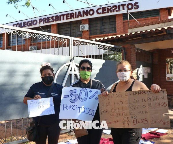 Cole religioso se niega a dar descuento en cuotas | Crónica