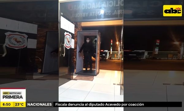 Cabina de desinfección en comisaría - ABC Noticias - ABC Color