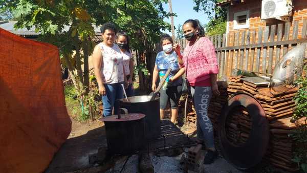 ARROYO PORÃ: PIDEN AYUDA PARA SEGUIR CON LA OLLA POPULAR.