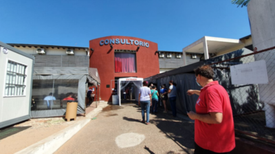 HOY / Donan al Materno Infantil de Villa Elisa una cabina de desinfección