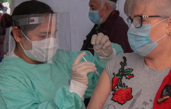 Ya fueron aplicadas más de 400.000 vacunas contra la influenza