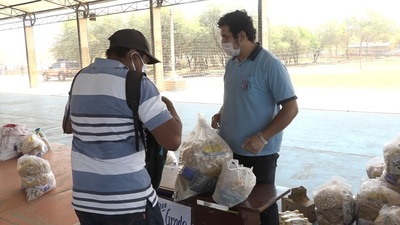 Entregan kits de alimentos, merienda escolar y tareas en colegio Nuevo Amanecer