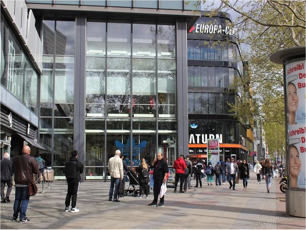 Escuelas sin abrazos y filas en los comercios, para ensayar la salida del confinamiento