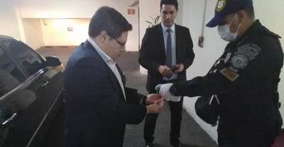 Paraguay mantiene flexibilización en impuestos