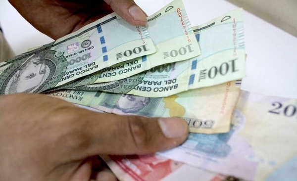 HOY / Ayuda económica durante crisis: piden agilizar procesos de formalización para microempresas "informales"