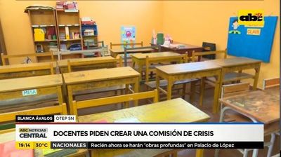 Docentes piden crear comisión de crisis - ABC Noticias - ABC Color