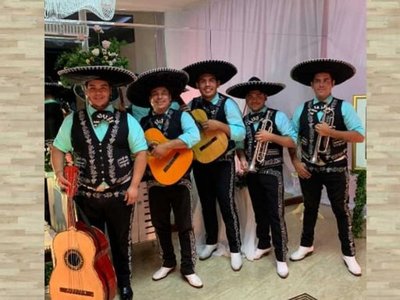 Mariachis avisan que saldrán a trabajar en feriados pese a la cuarentena