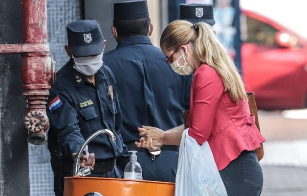 Unos 500 mil trabajadores se sumarían a fila de desempleados de seguir cuarentena