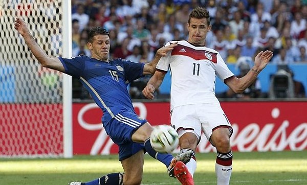 Demichelis confiesa 'piel de gallina' cuando recuerda el gol de un paraguayo
