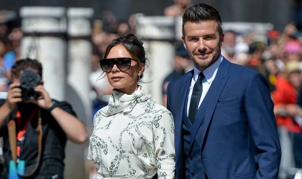 Llueven críticas contra Victoria Beckham tras despedir a sus empleados durante la crisis del coronavirus y pagarles con dinero público