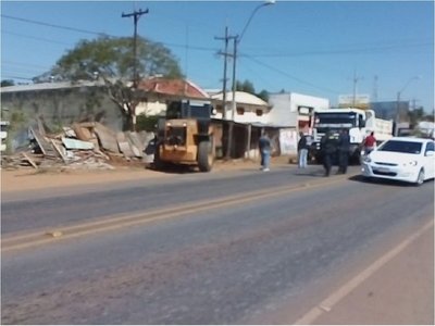 Destruyen foco de microtráfico en el cruce de Coronel Oviedo