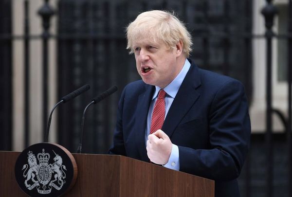 Boris Johnson y su novia Carrie Symonds son padres de un niño - Mundo - ABC Color