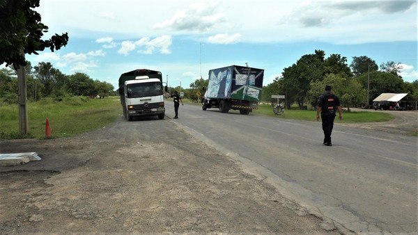 Continúan los controles policiales por cuarentena en el Puesto Policial de Rio Verde