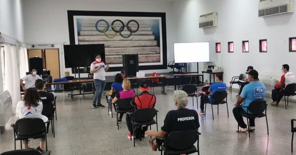 Impartirán clases de deportes en plataformas digitales