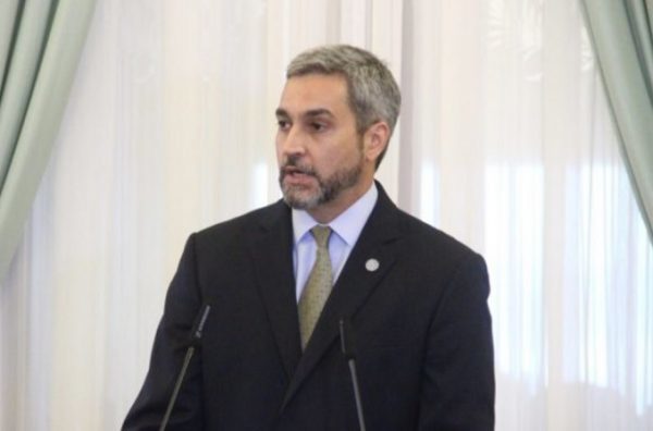 Abdo Benítez dice que no permitirá que la corrupción aceche su Gobierno