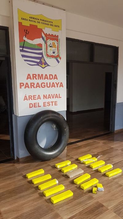 Incautan 15 paquetes de marihuana a orillas del río Paraná - ABC en el Este - ABC Color