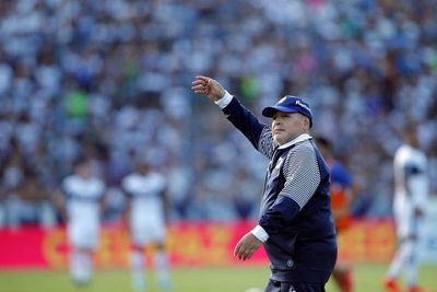Maradona: “Dicen que es una nueva mano de Dios” - Fútbol - ABC Color