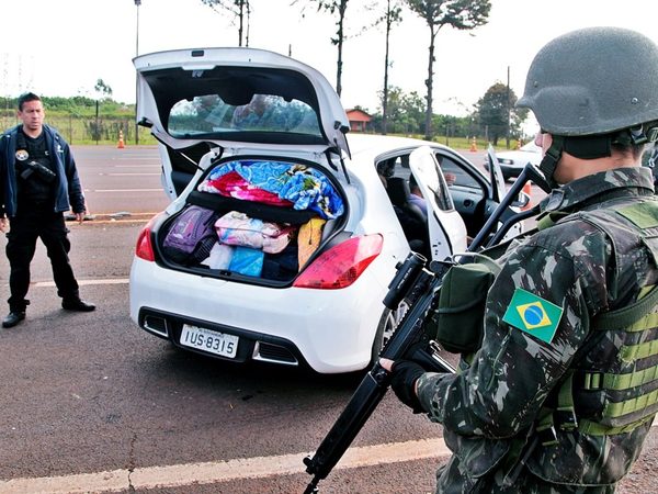 Brasil realiza su OPERACIÓN de GUERRA en la frontera con el PARAGUAY