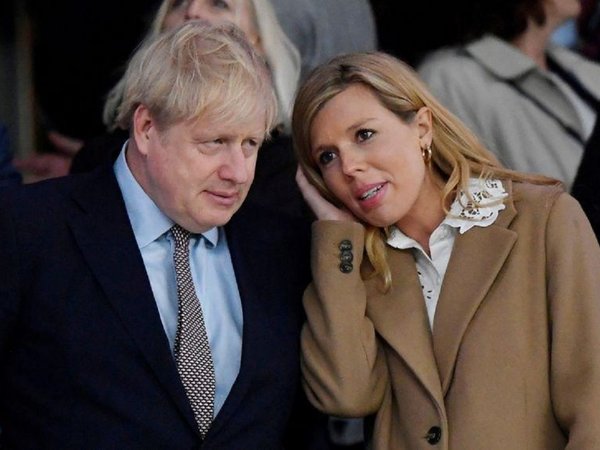 Boris Johnson y su prometida tienen un bebé en pleno confinamiento