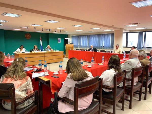 Universidades advierten sobre consecuencias de exonerar cuotas
